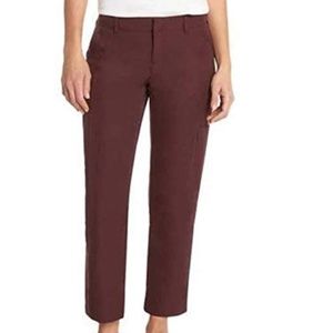 NWT Kirkland Signature Ankle Length Travel Pant 4
